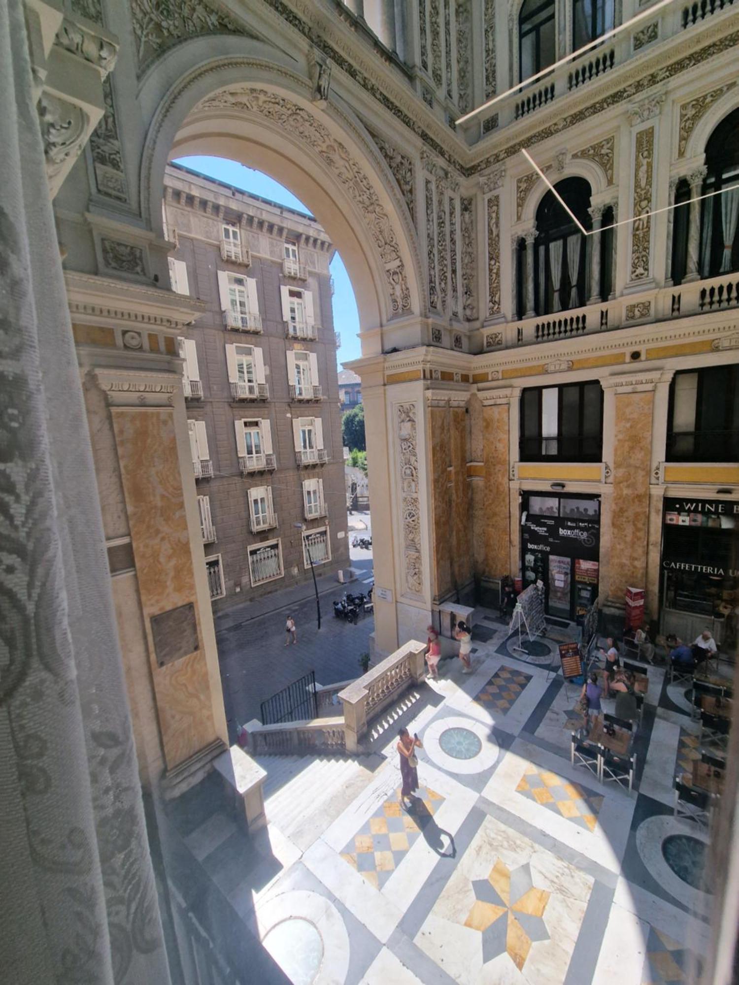 Suite Galleria Umberto I Napoli Eksteriør bilde